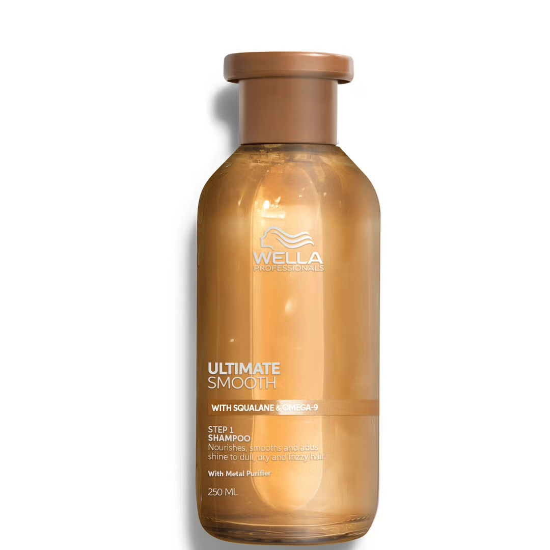 Wella Professionals Ultimate Smooth intensyviai maitinantis šampūnas, 250ml