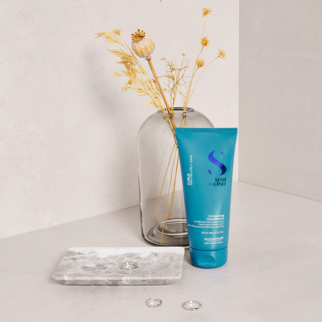Alfaparf Semi Di Lino Curls Enhancing drėkinantis kondicionierius garbanotiems plaukams, 200ml