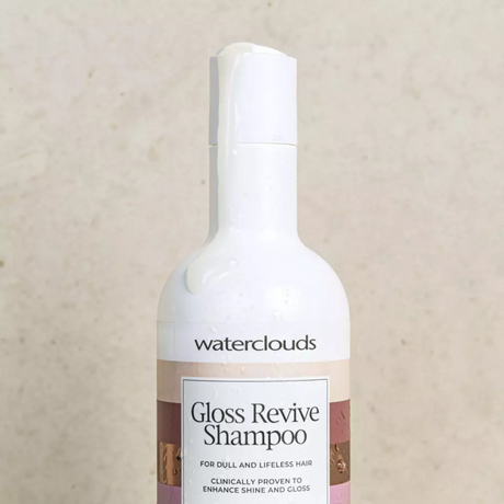 Waterclouds Gloss Revive blizgesio suteikiantis šampūnas, 250 ml