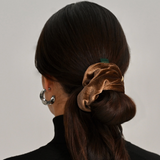 LAETI Claire Big šilkinė plaukų gumytė, Brown