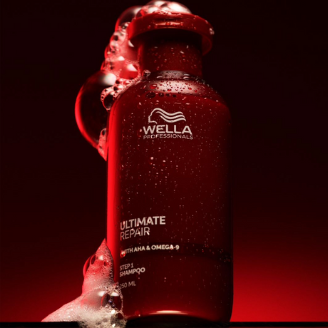 Wella Professionals ULTIMATE REPAIR intensyvaus poveikio šampūnas pažeistiems plaukams, 250ml