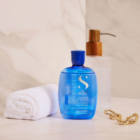 Alfaparf Semi Di Lino Volumizing Low apimties suteikiantis šampūnas, 250ml
