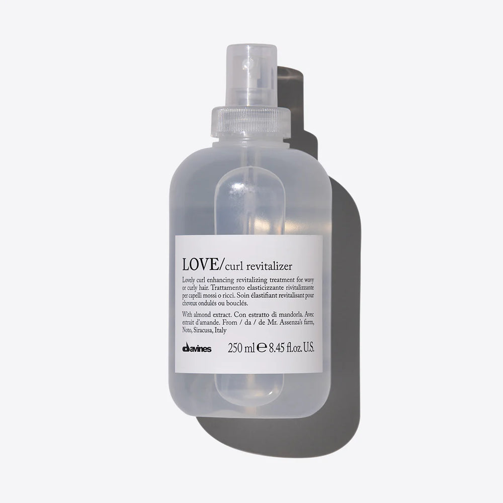 Davines LOVE garbanų atgaivinimo purškiklis, 250 ml